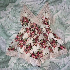 Wishlist Dresses - Mini romper! Wishlist Dresses - Mini romper!